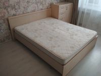 Лот: 15612062. Фото: 2. Продам кровать с комодом. Мебель для спальни