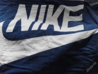 Лот: 1846086. Фото: 2. большое полотенце NIKE, 74*140. Домашний текстиль