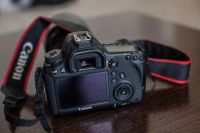 Лот: 5633334. Фото: 2. Зеркальная фотокамера Canon EOS... Фотокамеры