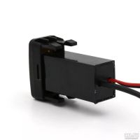 Лот: 13972183. Фото: 2. USB удлинитель и зарядка Toyota. Автозапчасти