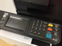 Лот: 12146637. Фото: 3. Цветной МФУ Kyocera ecosys M5526cdw. Компьютеры, оргтехника, канцтовары