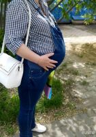 Лот: 13651124. Фото: 2. Джинсовый комбинезон для беременных. Для будущих и настоящих мам