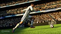 Лот: 11263122. Фото: 2. Игра Fifa 18 PS4 - футбольный... Игровые приставки, консоли, видеоигры