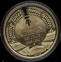 Лот: 18060313. Фото: 2. Германия жетон медаль 10 лет падения... Значки, медали, жетоны