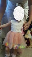 Лот: 7595980. Фото: 3. Платье с лепестками роз, для маленькой... Дети растут