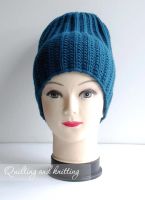 Лот: 10311886. Фото: 4. Вязаная шапка цвета морской волны. Красноярск