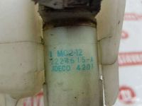 Лот: 20897989. Фото: 3. Бачок омывателя Nissan Bluebird... Авто, мото, водный транспорт