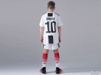 Лот: 12795405. Фото: 2. Футбольная форма Adidas FC Juventus. Спортивная одежда