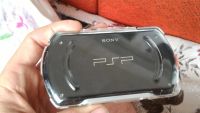 Лот: 7702590. Фото: 2. Sony PlayStation Portable go 16... Игровые приставки, консоли, видеоигры