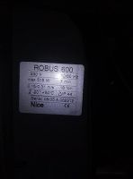 Лот: 14999974. Фото: 2. Привод для откатных ворот NICE. Срубы и конструкции