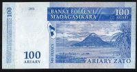 Лот: 8657332. Фото: 2. 100 ариари 2004 г. Мадагаскар. Банкноты