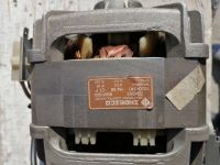 Лот: 23508466. Фото: 2. Двигатель от стиральной indesit. Запчасти для бытовой техники