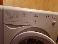 Лот: 15280460. Фото: 2. Стиральная машина Indesit WISN100... Крупная бытовая техника
