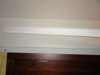 Лот: 3080578. Фото: 2. Плинтус потолочный (пенопласт). Отделочные материалы