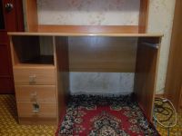 Лот: 13332969. Фото: 2. Компьютерный стол с полками. Офисная мебель и домашние кабинеты