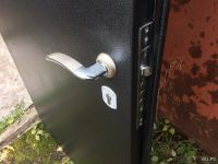 Лот: 10307249. Фото: 2. Дверь железная входная (как новая... Двери, окна, фурнитура