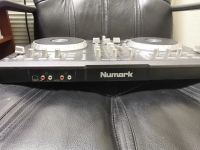 Лот: 14484413. Фото: 2. DJ контроллер Numark MixtrackPRO. Профессиональный звук