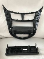Лот: 13611936. Фото: 2. Рамка магнитолы Hyundai Solaris... Автозвук