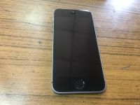 Лот: 13640089. Фото: 2. Iphone SE space gray Залочен. Смартфоны, связь, навигация