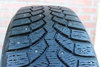 Лот: 24664645. Фото: 2. Шины зимние Bridgestone 215 60... Шины, Диски