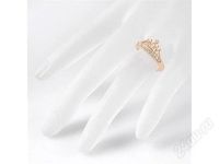 Лот: 2078850. Фото: 2. очень красивое, изящное кольцо... Ювелирные изделия, бижутерия, часы