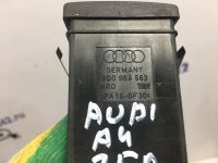 Лот: 21715812. Фото: 3. кнопка обогрева сидений Audi A4... Авто, мото, водный транспорт