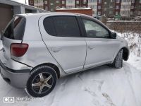 Лот: 14369637. Фото: 2. Vitz. Авто, мото, водный транспорт
