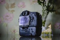 Лот: 7649350. Фото: 2. Sony SLT-A77 с бат блоком VG-C77AM. Фотокамеры