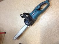 Лот: 4897356. Фото: 3. Электро пила Makita uc4530a. Строительство и ремонт