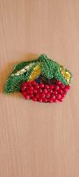 Лот: 21076349. Фото: 2. Брошь из бисера вышитая рябина. Ювелирные изделия, бижутерия, часы