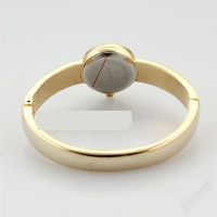 Лот: 2493872. Фото: 2. Часики женские Gucci. Часы, аксессуары