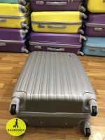 Лот: 15507615. Фото: 7. Высокопрочный серебристый чемодан...