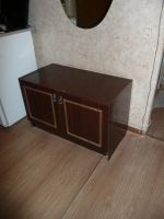 Лот: 5315411. Фото: 2. Тумбочка с полками, б/у. На дачу... Хранение вещей