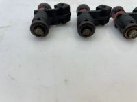 Лот: 25781322. Фото: 2. инжектор, форсунка Nissan Terrano... Автозапчасти