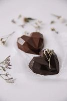 Лот: 19930007. Фото: 2. Шоколад «Сердца» на сиропе топинамбура... Кондитерские изделия, конфеты