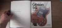 Лот: 19624604. Фото: 3. Книга Gibson SG Manual. Коллекционирование, моделизм