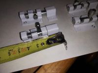 Лот: 15027731. Фото: 2. одним лотом Шпингалет прямоугольный... Двери, окна, фурнитура