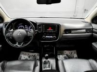 Лот: 21180655. Фото: 9. Mitsubishi Outlander, III Рестайлинг...