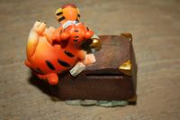 Лот: 3703938. Фото: 2. Копилка тигр на чемодане новая... Сувениры