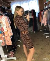 Лот: 13135857. Фото: 2. Костюм с юбкой Fendi. Женская одежда