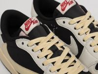 Лот: 21776071. Фото: 7. Кроссовки Nike Air Jordan 1 Low...