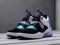 Лот: 12843584. Фото: 2. Кроссовки Nike Air Force 270 U. Мужская обувь