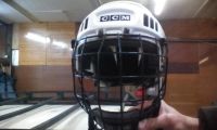 Лот: 6475967. Фото: 2. хоккейный шлем. Спортивные товары