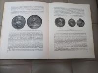 Лот: 13454205. Фото: 4. Книга. Е.С. Щукина "Медальерное... Красноярск