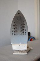 Лот: 82032. Фото: 2. утюг. Мелкая бытовая техника