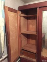 Лот: 13675175. Фото: 3. Шкаф из дерева раритет. Мебель