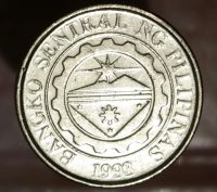 Лот: 8700695. Фото: 2. Экзотика с рубля (4013) Филипины. Монеты