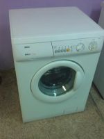 Лот: 3132423. Фото: 3. Стиральная машина Zanussi FE-802... Бытовая техника