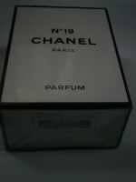 Лот: 19210971. Фото: 9. Chanel No 19 Pure Parfum 14 ml...