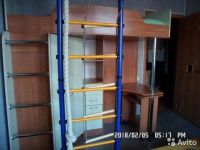 Лот: 10990294. Фото: 2. Б/У детская кровать Теремок двухярусная... Детская мебель